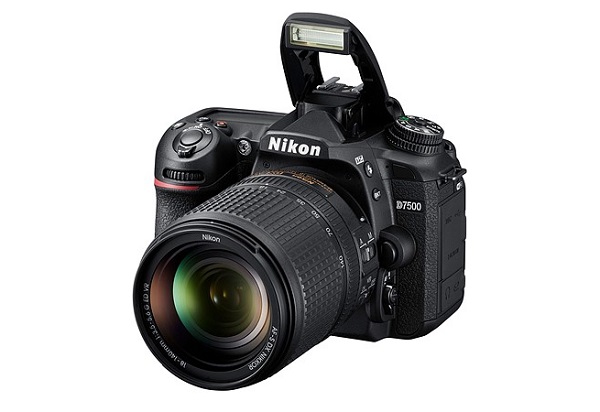 دوربین DSLR جدید نیکون با نام D7500 معرفی شد + گالری عکس