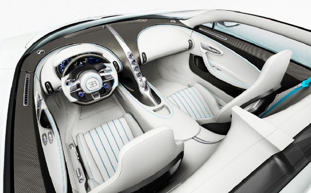 نگاهی به مشخصات فنی ابر خودرو بوگاتی شیرون + گالری عکس