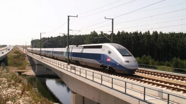 اولین قطار خودران و پرسرعت جهان در فرانسه به حرکت درخواهد آمد