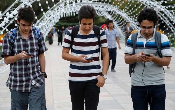 بازار گوشی‌های هوشمند ایران ۷۴ میلیونی می‌شود