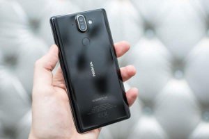 مقایسه گوشی‌های Nokia 8 و Nokia 8 Sirocco