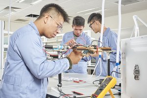 توصیه‌‌‌ استخدامی به دانشجویان مهندسی: مهارت‌های نرم و مهارت‌های حرفه‌ای بیاموزید!